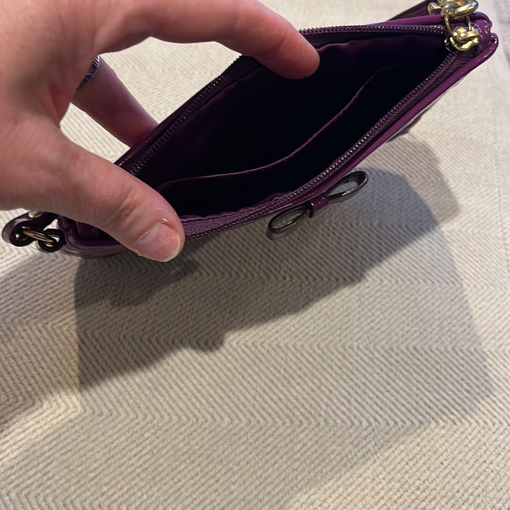 Coach large purple patent leather wristlet. So cute!! - Picture 3 of 3
